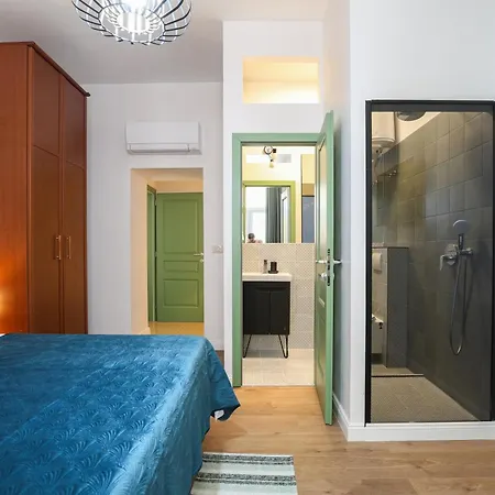 Kastel Old Town Пула