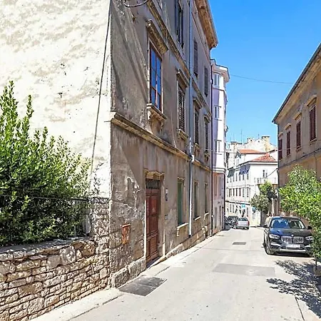 Kastel Old Town * Pula